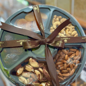 Tábua G com frutas e castanhas